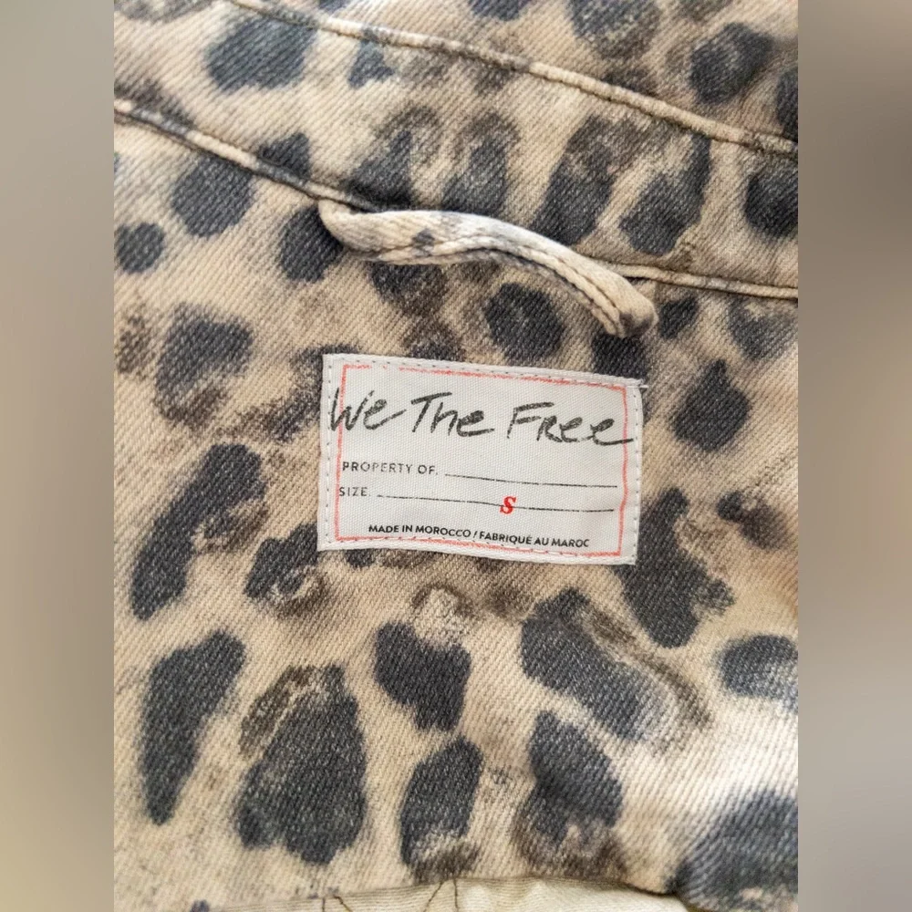 We The Free People Opal Swing Denim Jacket Leopard Print Size S - Picture 7 of 10